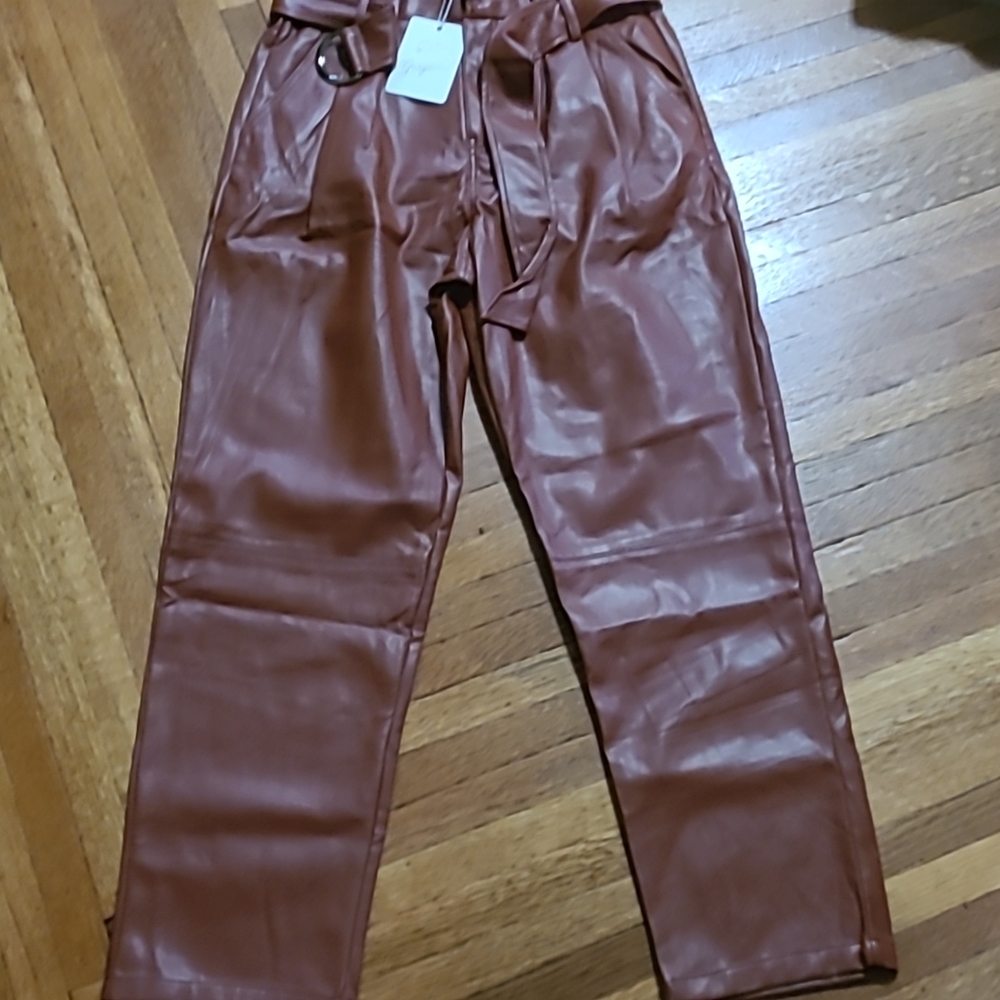 High wasted Faux leather pants